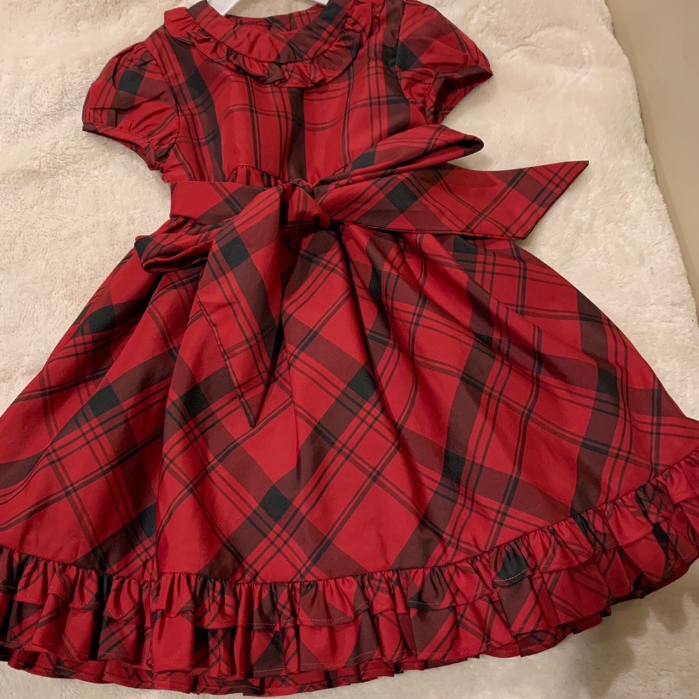 Dress - Picture 6 of 6